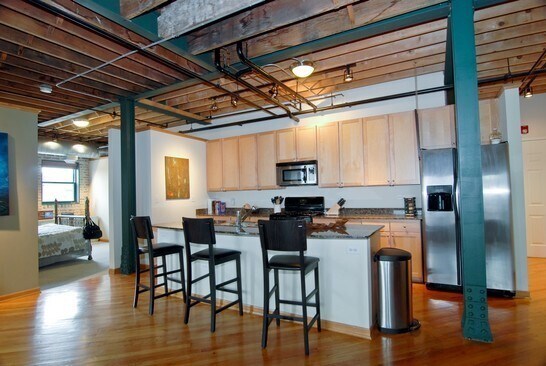 Building Photo - 7509 Madison St