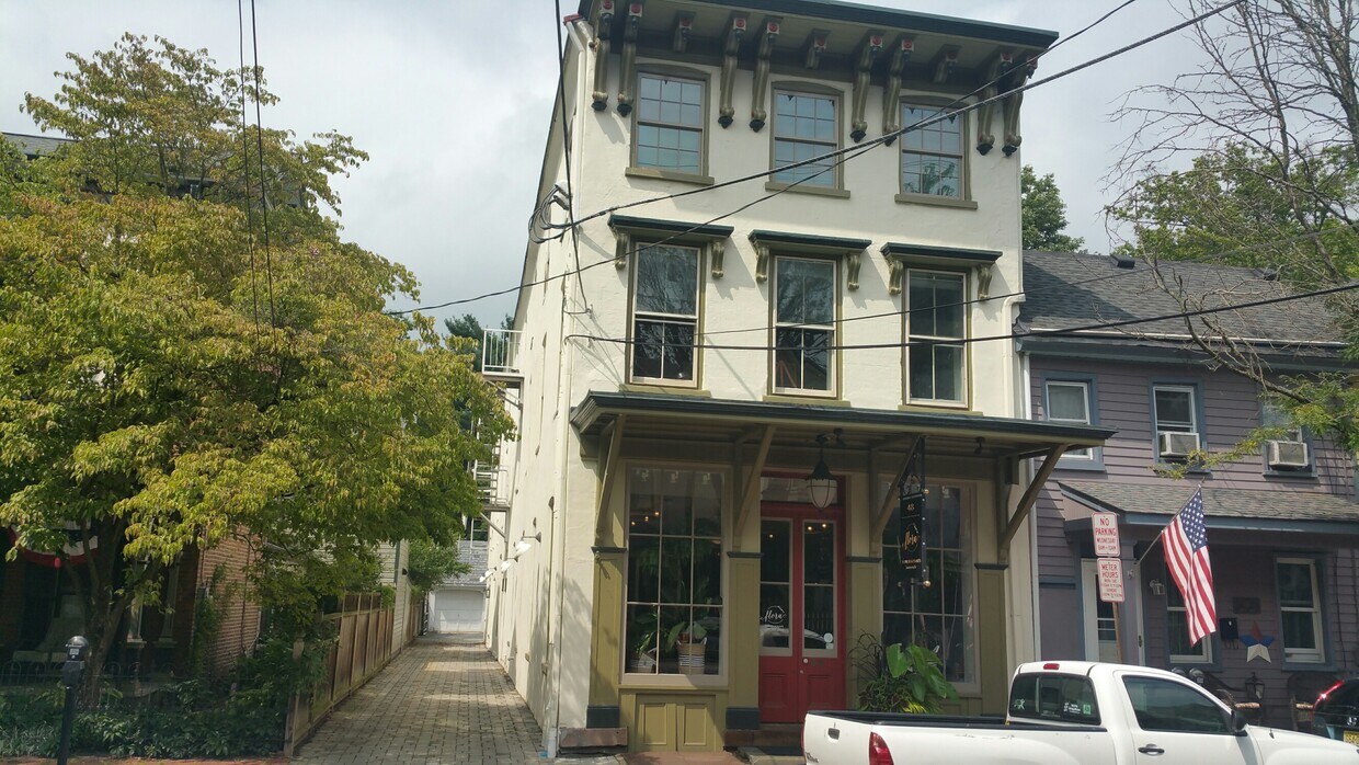48 Coryell St, Lambertville, NJ 08530 Apartments in Lambertville, NJ