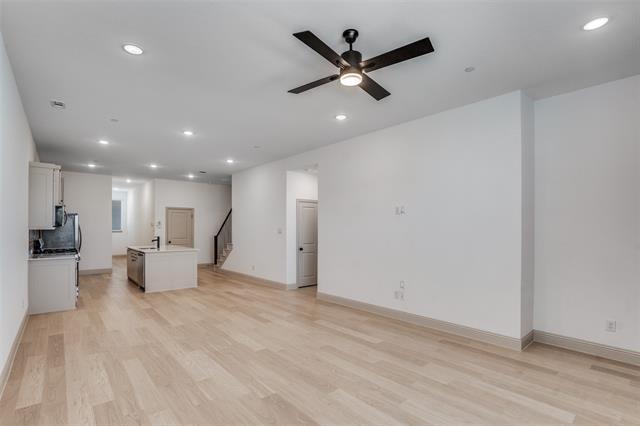 Foto del edificio - 1226 Lopiano Wy