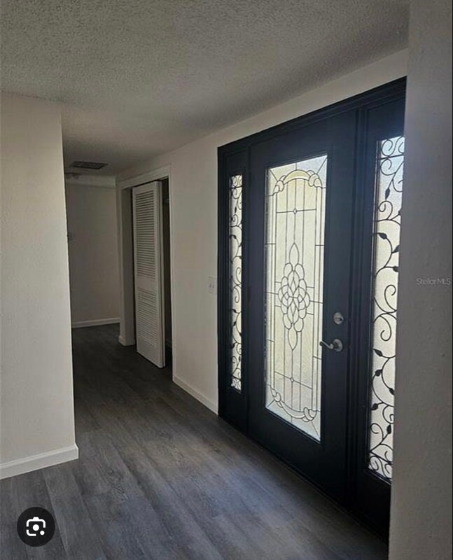 Foto del edificio - 6241 Westport Dr