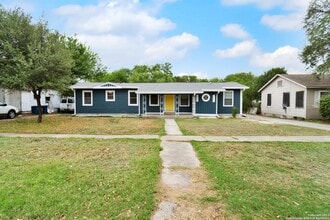 Building Photo - 2446 Cincinnati Ave