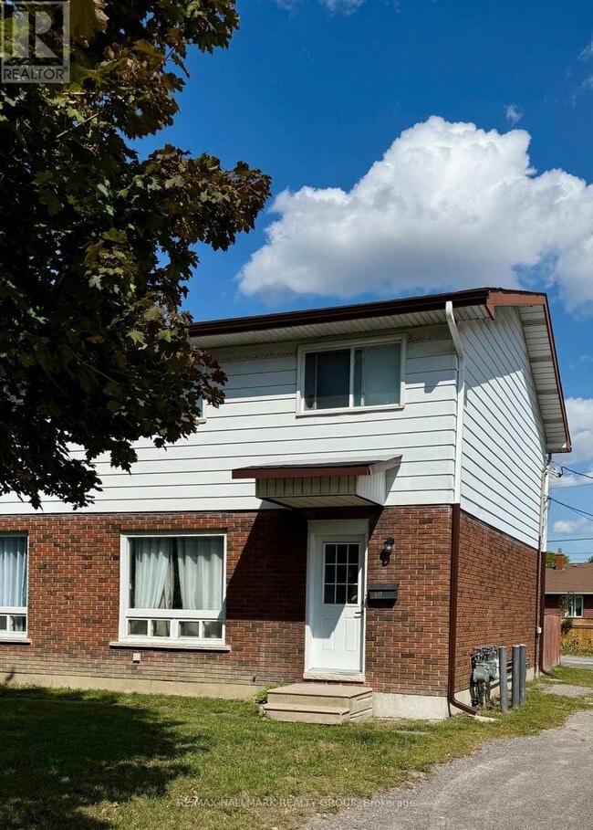 Building Photo - 897 Maitland Ave