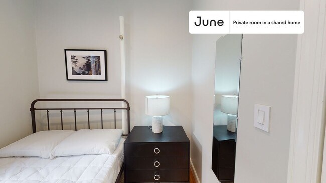 Foto del edificio - Room in Shared 4 bed/1 bath home in Hamilton Heights