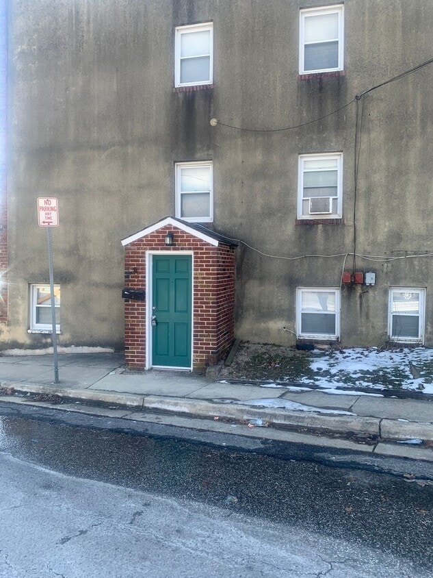 Photo - 8014 Harford Rd.