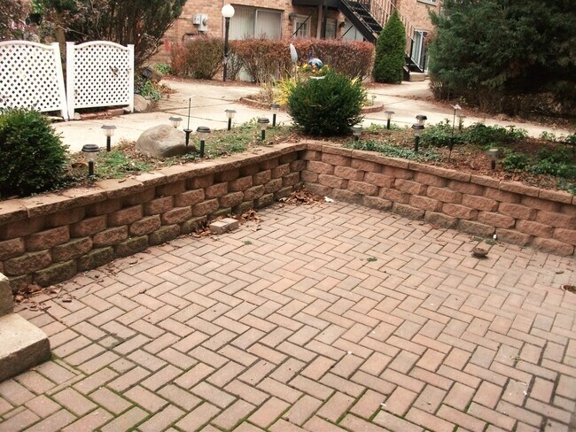 Foto del edificio - 4035 N Keystone Ave