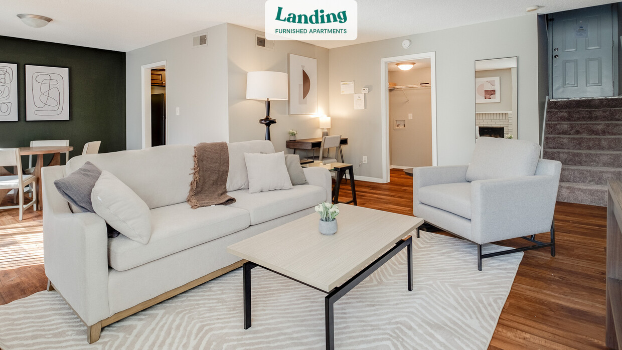 Foto principal - 100 Inverness Landing
