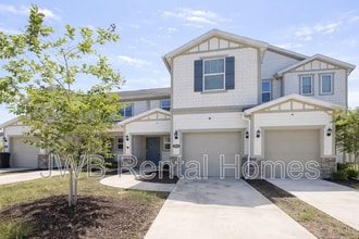 Building Photo - 9850 Fiddleback Ln