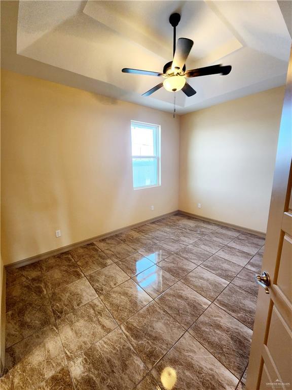 Building Photo - 530 E Ebony St