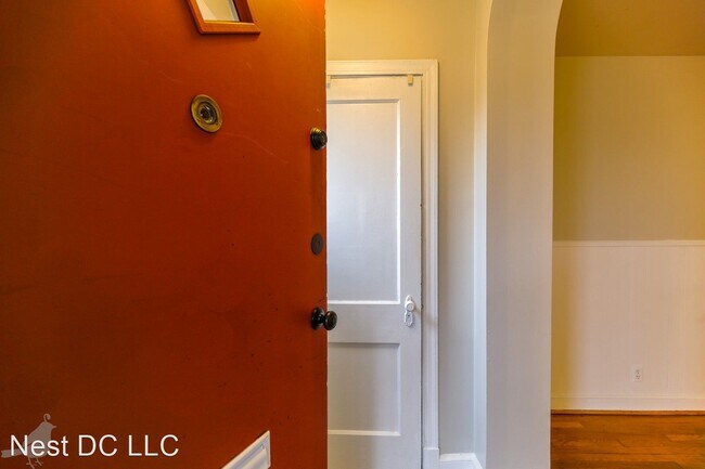 Building Photo - 3 br, 2 bath House - 4208 14th St NE