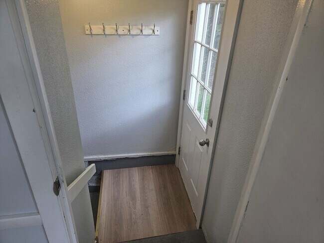 Foto del edificio - 0 Town House Ct