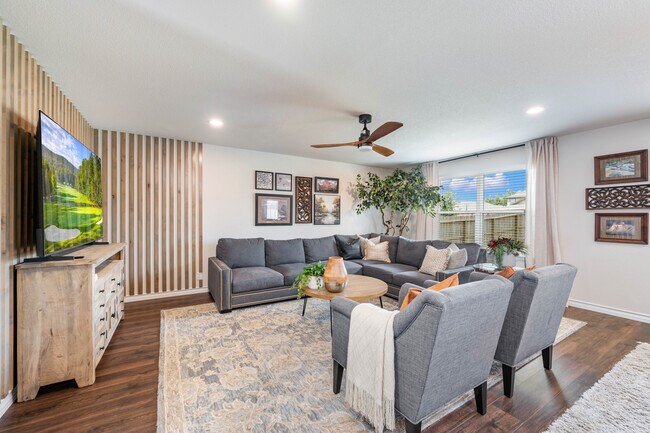 Foto del edificio - 22607 Green Jacket