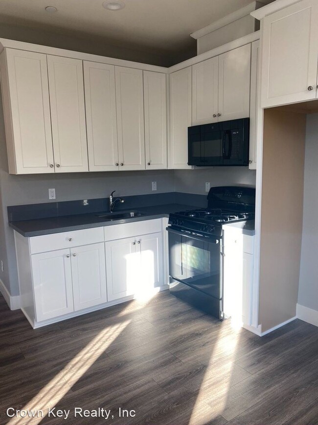 Building Photo - 1 br, 1 bath House - 1026 S Prosperity