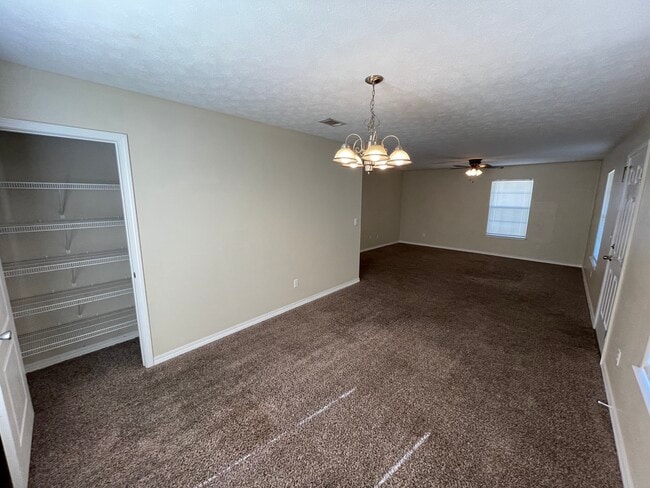 Building Photo - 5315 Cartier Dr