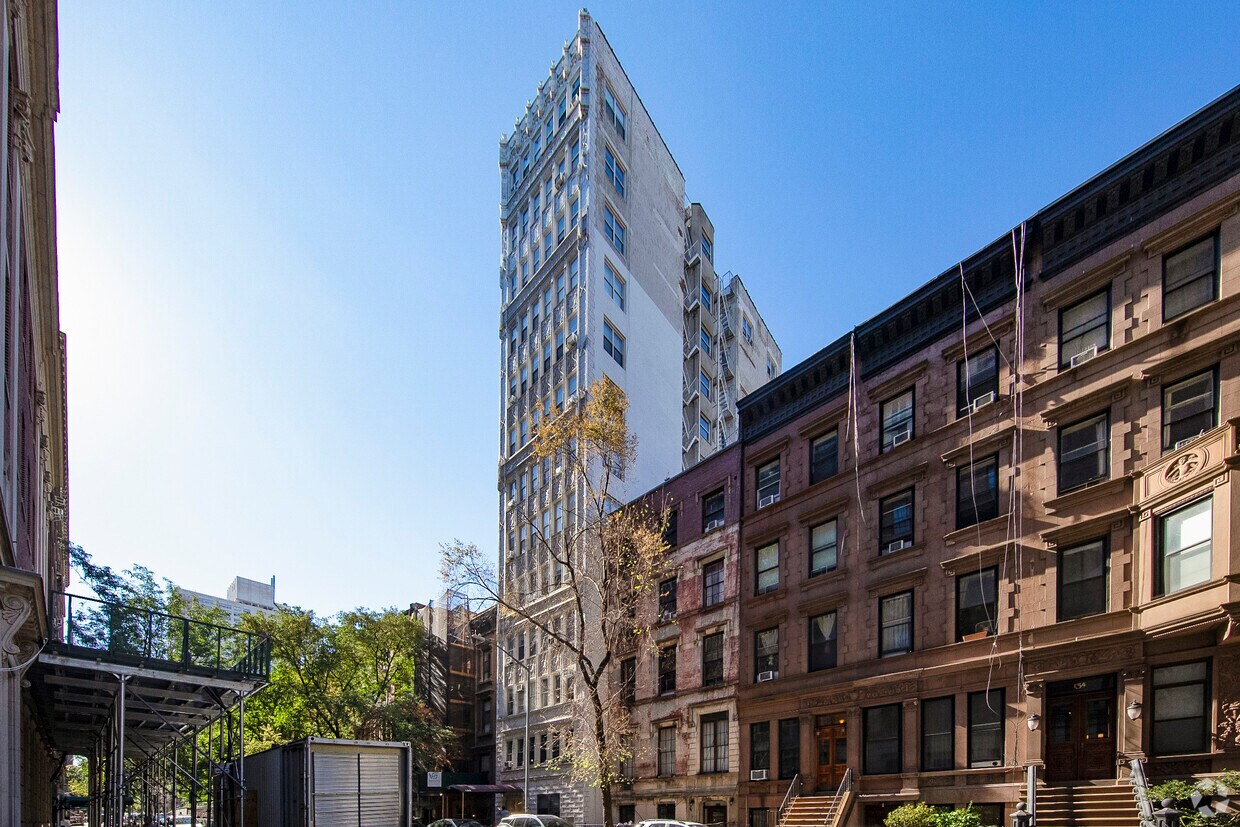 Upper West Side MF Submarket Multi-Family PropertyID: 6394169 Other - Task Id: 22619190 Select where the media should go... Add MediaSubmit Building Photo - 126 W 73rd St