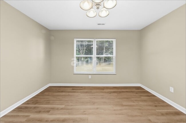 Building Photo - 6770 W Denton Dr