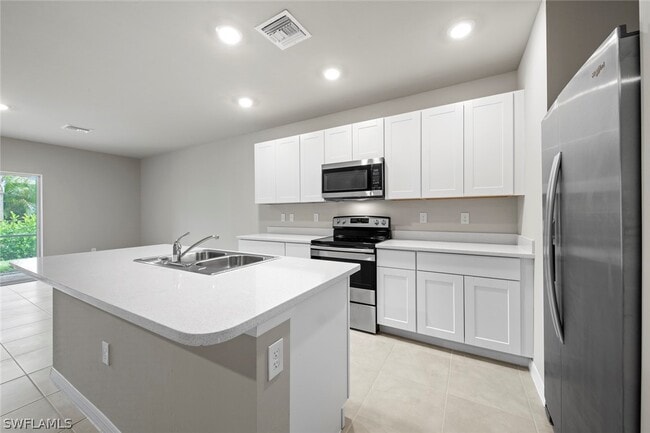 Building Photo - 15319 Wildflower Cir