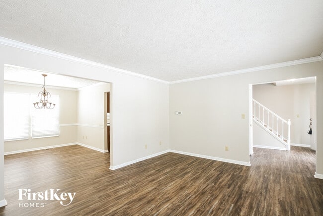 Building Photo - 11255 Baycreek Dr