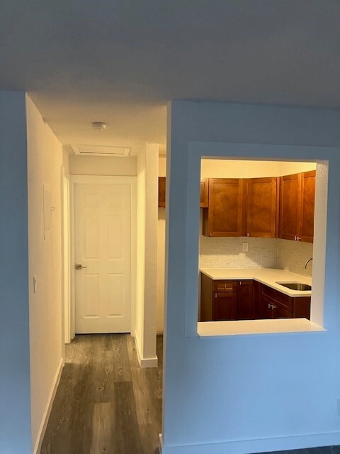 Photo - 701 SW 9th St Apartments