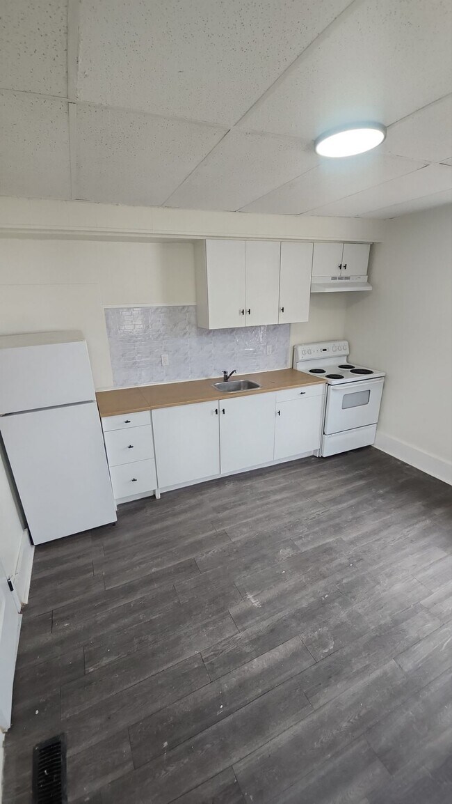 Photo du bâtiment - 64 Walker St