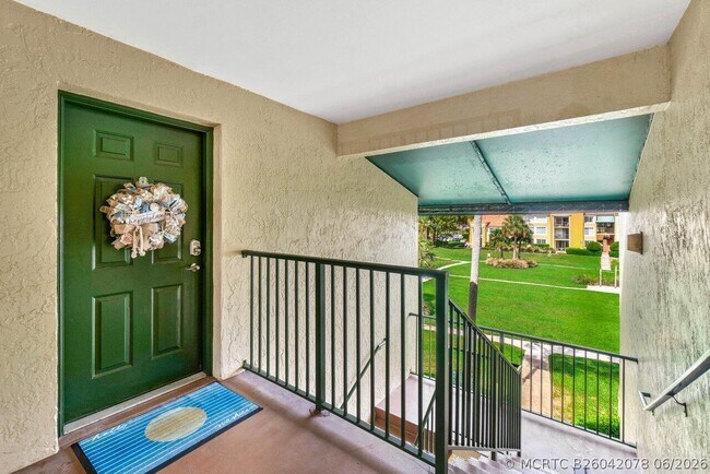 Foto del edificio - 157 Yacht Club Way