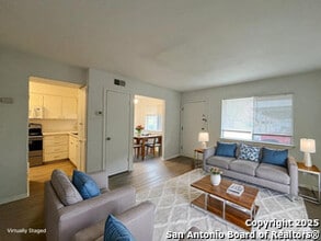 Building Photo - 311 E San Antonio Ave