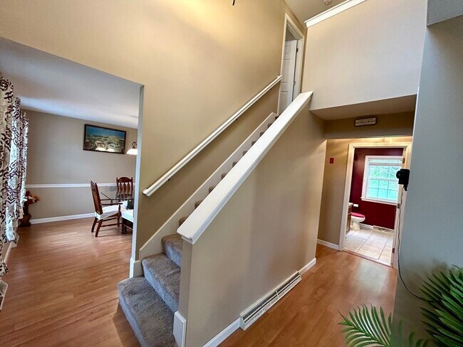 Foto del edificio - 35 Fox Meadow Dr