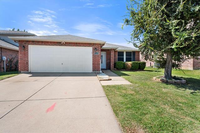 Building Photo - 635 Almandora Dr