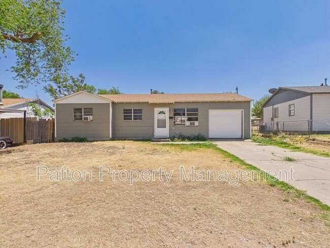 Foto del edificio - 3810 Mesa Verde Dr