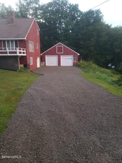 Building Photo - 2235 Howe Pond Rd