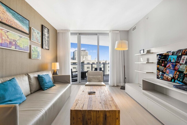 Building Photo - 4111 S Ocean Dr