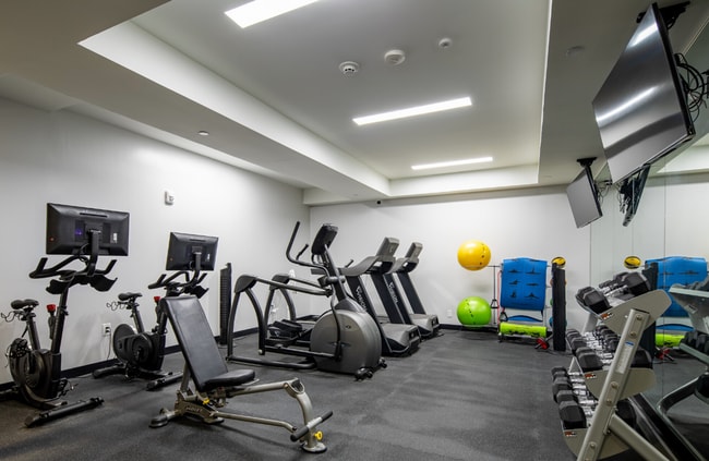 Foto del edificio - Furnished Micro Studios