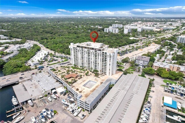 Building Photo - 13499 Biscayne Blvd