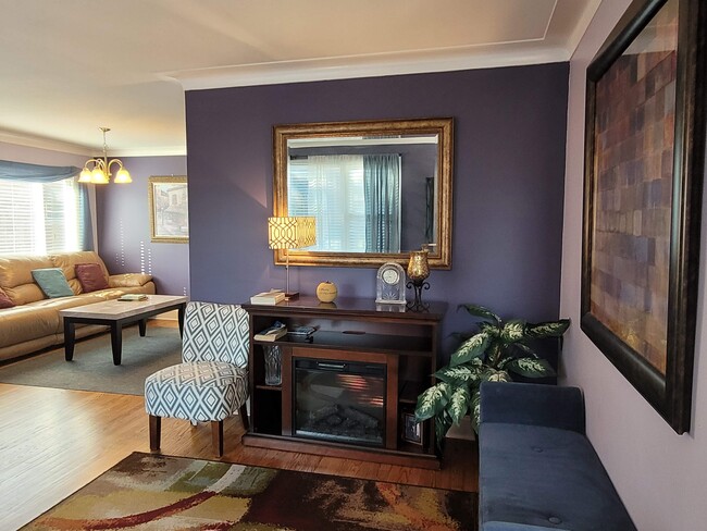 Foto del edificio - 8726 S Francisco Ave