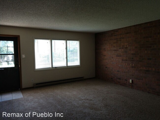 Foto del edificio - 2 br, 1.5 bath House - 2111 CHATALET LN #B...
