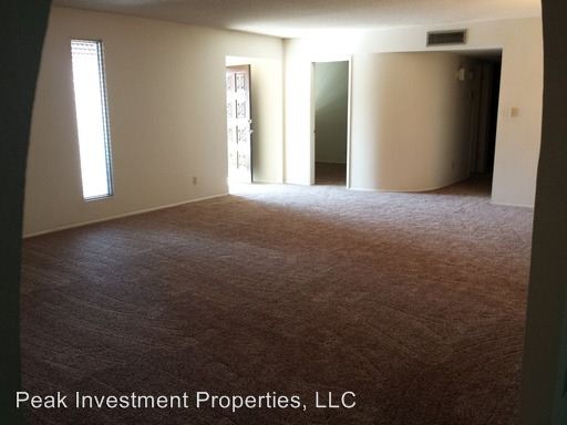 Building Photo - 6135 N 13th St