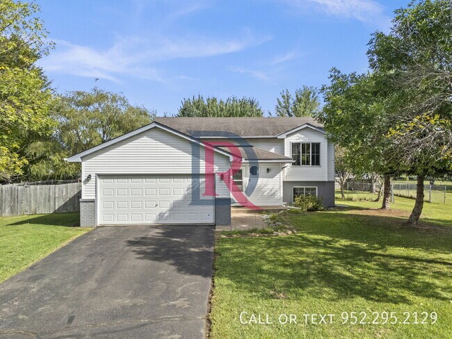 Foto del edificio - 1395 Honeysuckle Ln SE