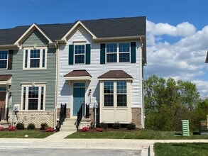 Building Photo - 7155 Bodkin Wy