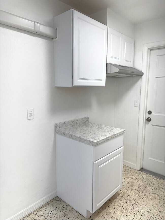 Foto del edificio - 225 SW 2nd St