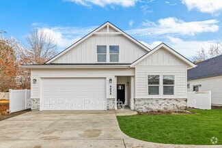 Building Photo - 4654 N Maple Grove Rd