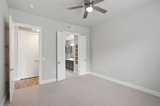 Building Photo - 2660 North Haskell Avenue Apt #C293, Dalla...