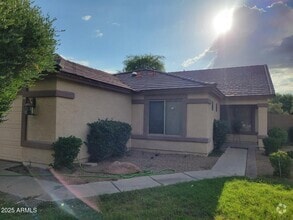 Building Photo - 2407 S 82nd Ln