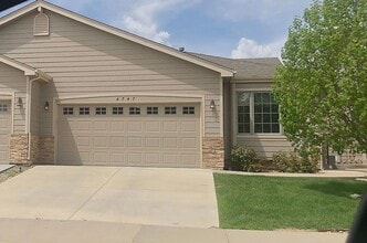 Building Photo - 4747 Parachute Cir