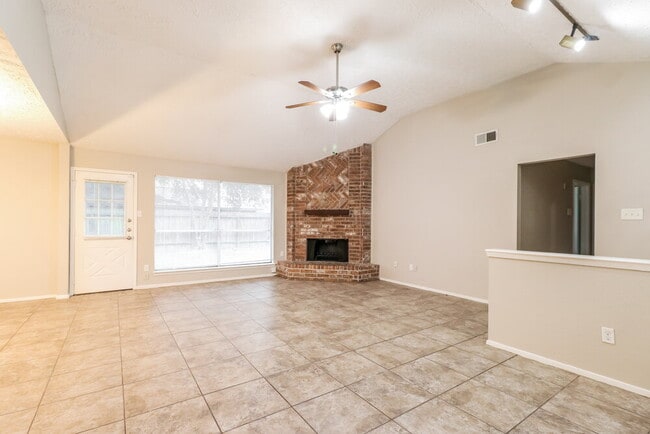 Building Photo - 3435 Cheaney Dr