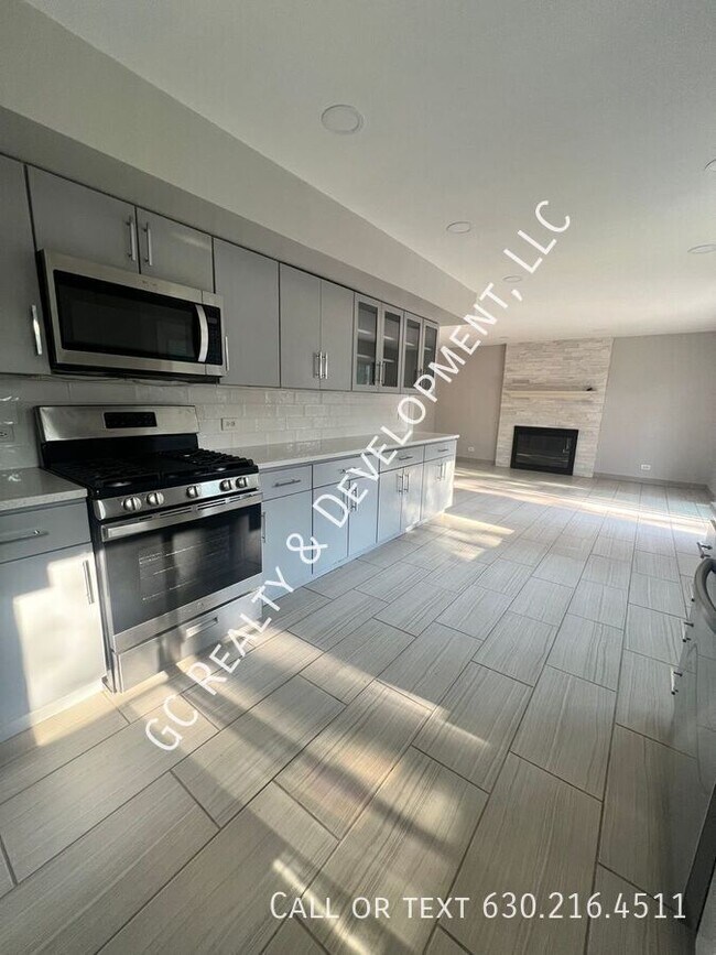 Foto del edificio - 101 Lilac Ln