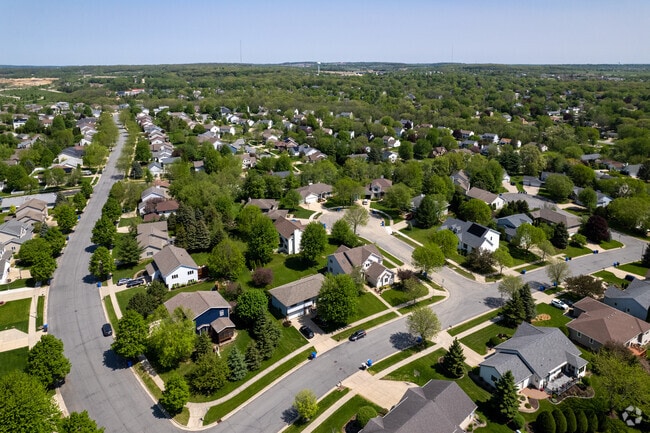 Verona's residents enjoy tight-knit communities in modern developments.