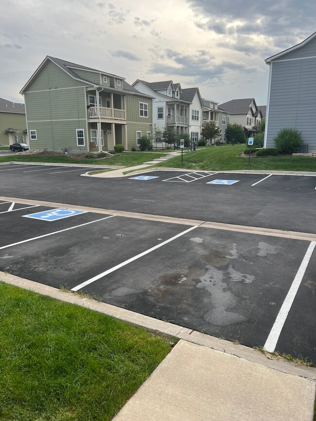 1046 Ten Mile Range Ln, Fort Collins, CO 80524 Townhome Rentals in