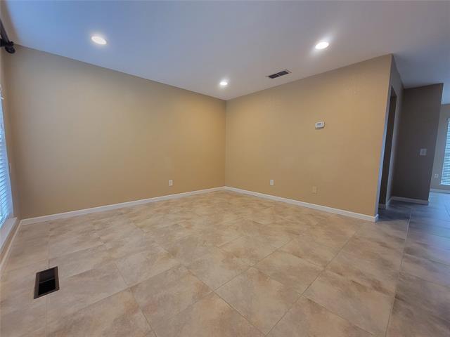 Foto del edificio - 6353 Basswood Dr