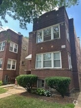 Building Photo - 4820 N Kildare Ave