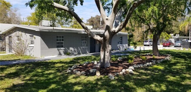 Building Photo - 1111 Pinellas St