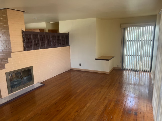 Foto del edificio - 2938 Gerbert Rd